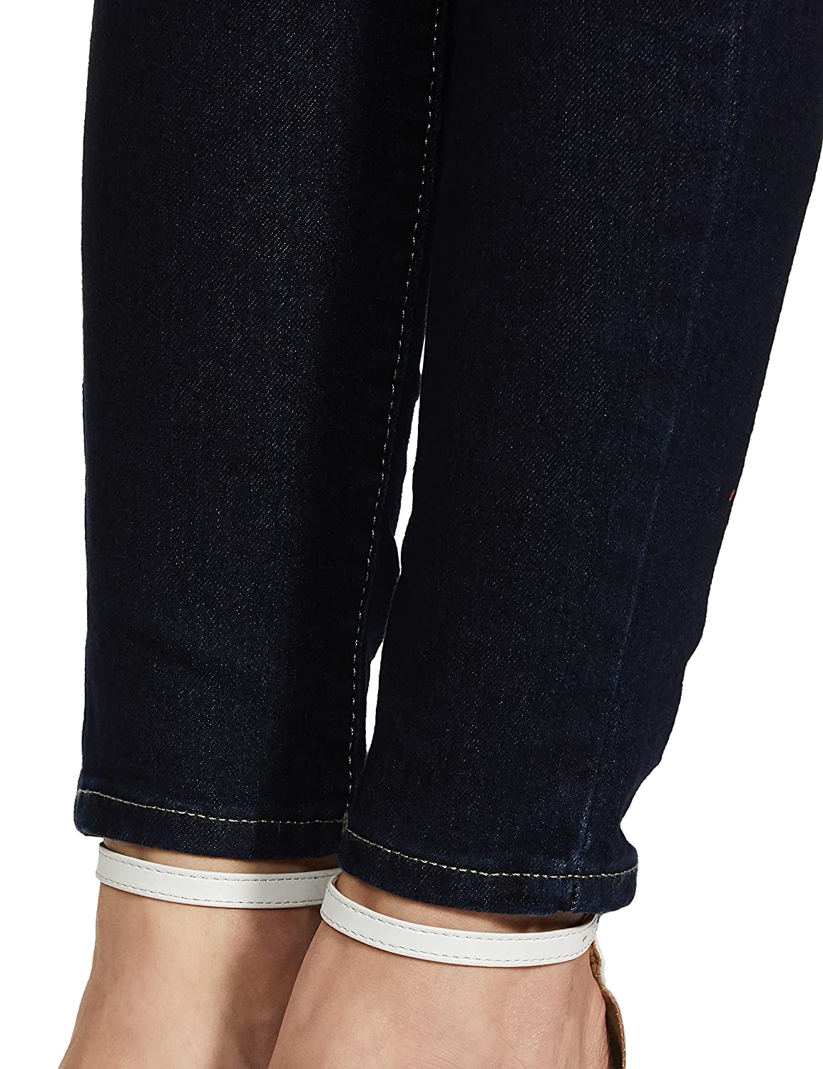 81hS5hHeMGL._UL1500_ Levi's Women's Regular Jeans