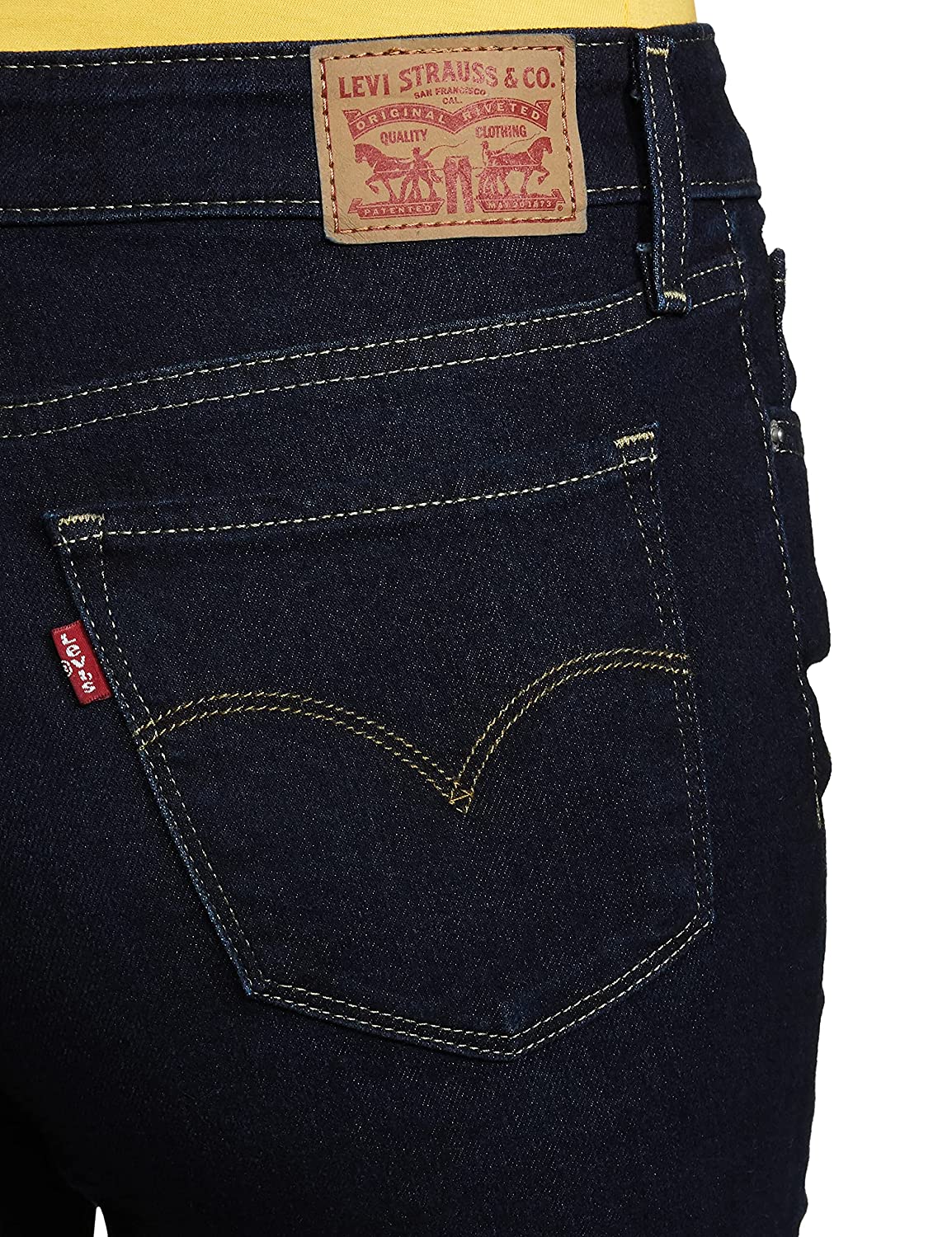 91cXmQMdaCL._UL1500_ Levi's Women's Regular Jeans